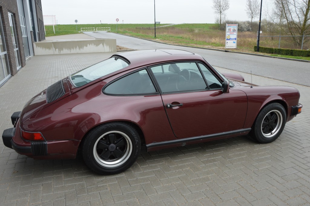 Porsche 911 3.0 SC Sunroofcoupe Matchingnumbers