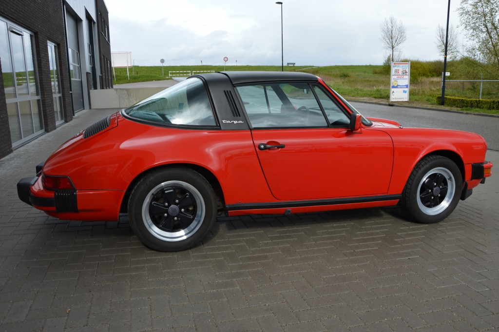 Porsche 911 3.0SC Targa matchingnumbers