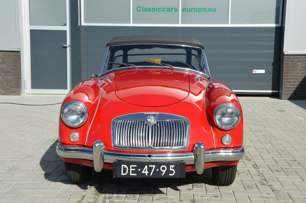 MGA  1500 Roadster