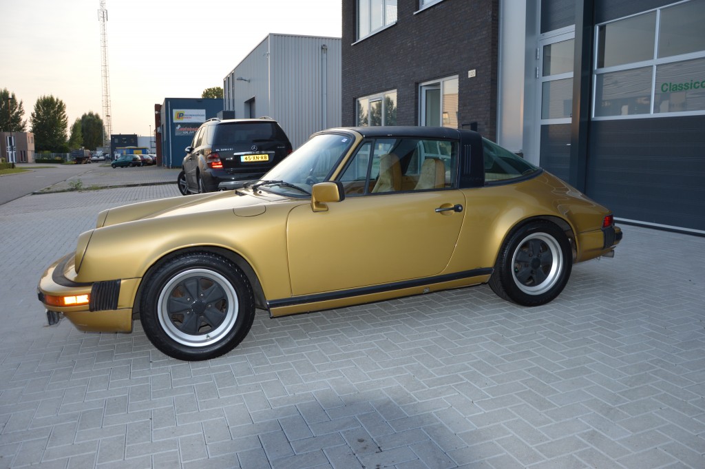 Porsche 911 3.0SC Targa matchingnumbers