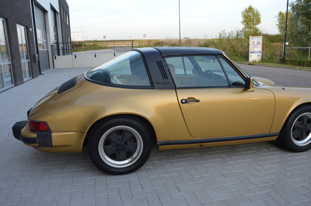 Porsche 911 3.0SC Targa matchingnumbers