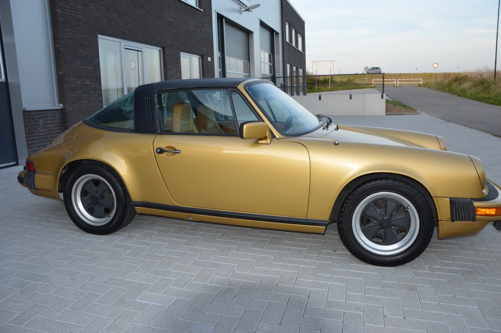 Porsche 911 3.0SC Targa matchingnumbers