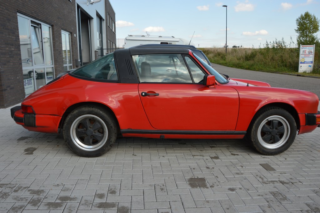 Porsche 911 3.0SC Targa matchingnumbers