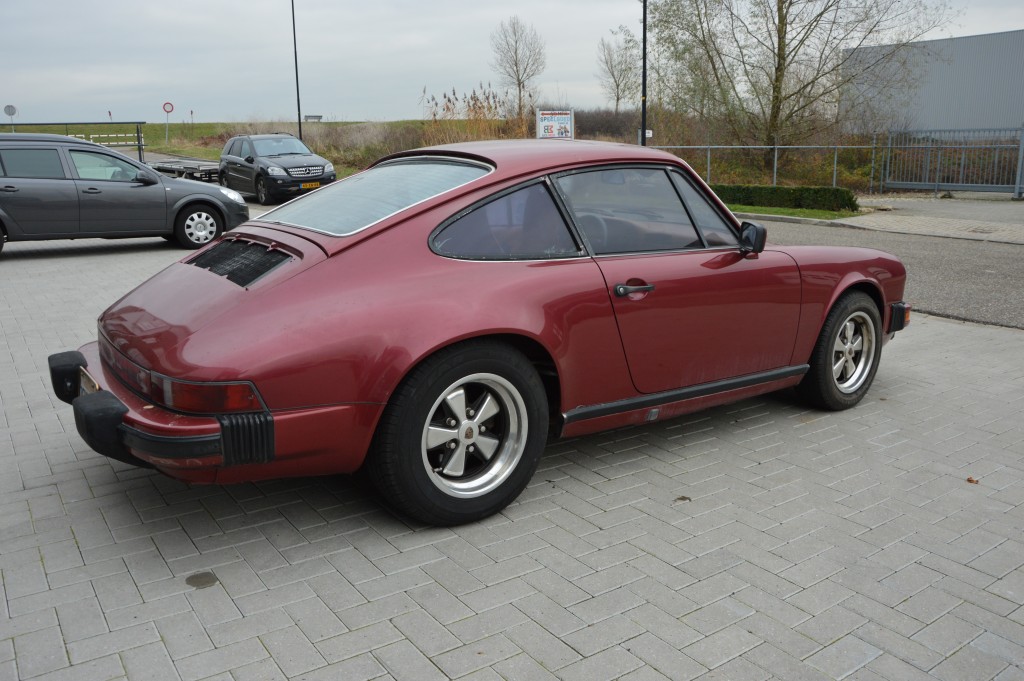 Porsche 911 3.0 SC Sunroof coupe Matchingnumbers