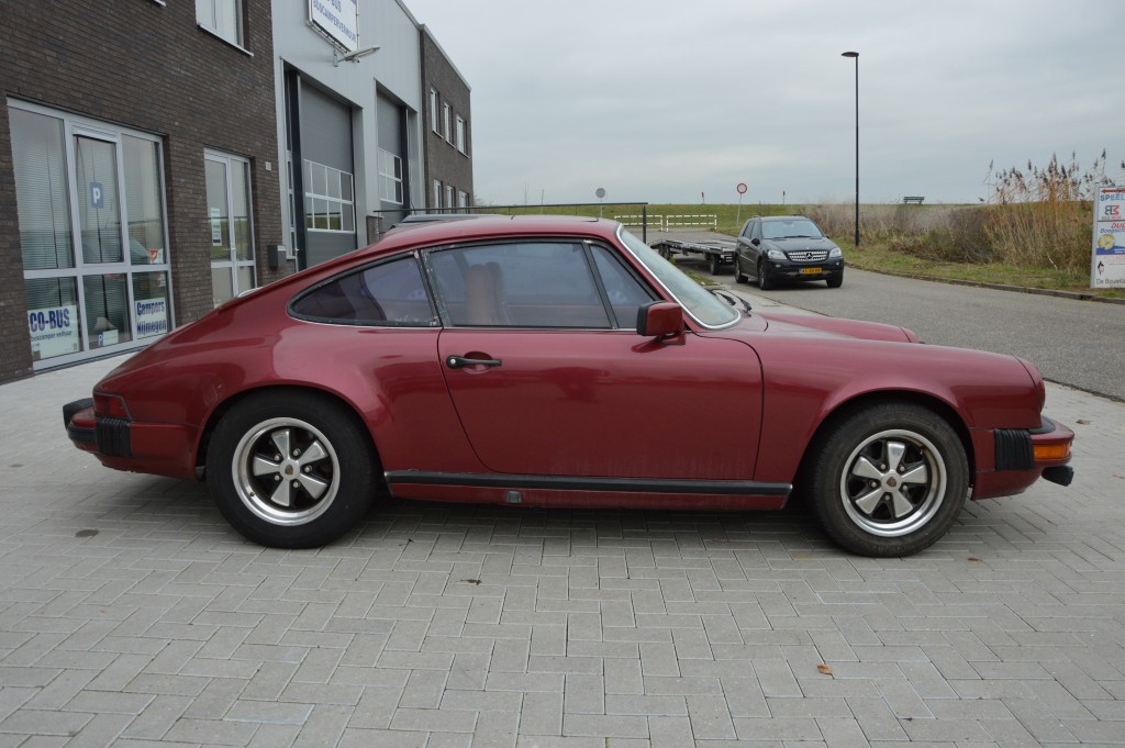 Porsche 911 3.0 SC Sunroof coupe Matchingnumbers